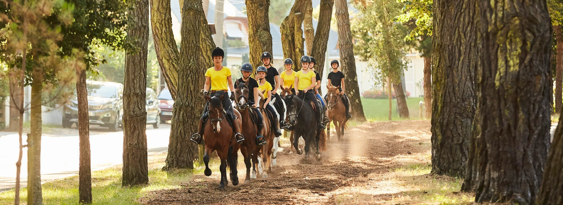 Parcourez notre destination à pied, à cheval ou à vélo