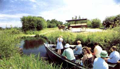 01-Les Calèches Briéronnes - Brière -  Port de Breca - Saint Lyphard