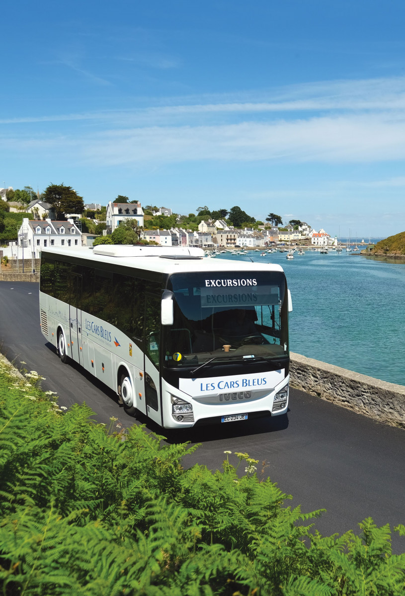 Les Cars Bleus - Excursions en cars - Le Palais - Belle Ile en Mer