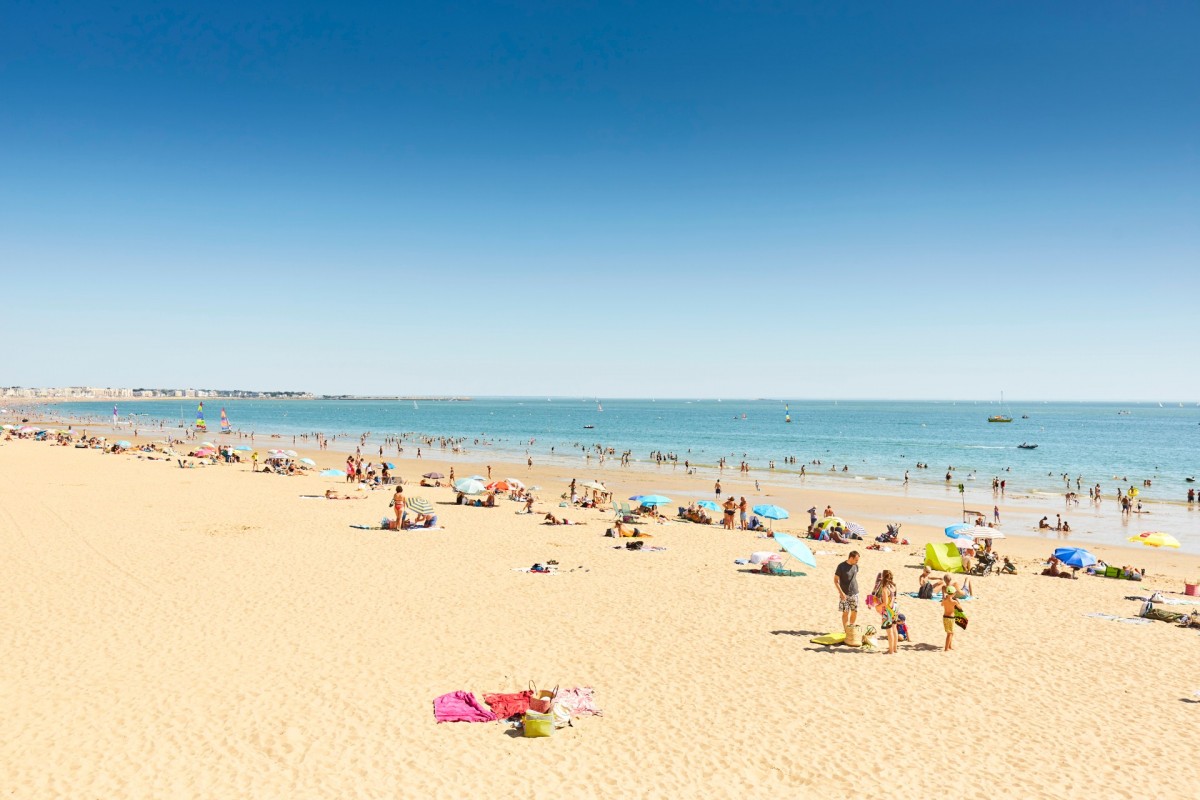 'Avenue de Gaulle' beach