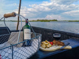 Apéritif en barque en Brière - Les Calèches Briéronnes - Port de Bréca à Saint-Lyphard