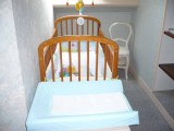 Chez Mme Brasselet - Chambres d'hôtes à Saint-Molf en Brière - lit bébé à disposition