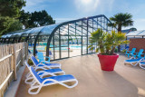 Solarium piscine - camping de la Baie