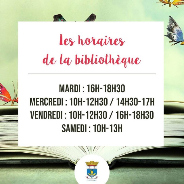 Affichage avec les horaires de la bibliothèque du Pouliguen