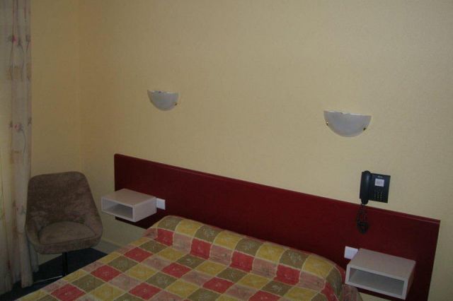 Hôtel Le Bretagne à Saint Nazaire - Chambre double
