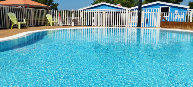 Piscine - Camping Les Embruns - Camoël