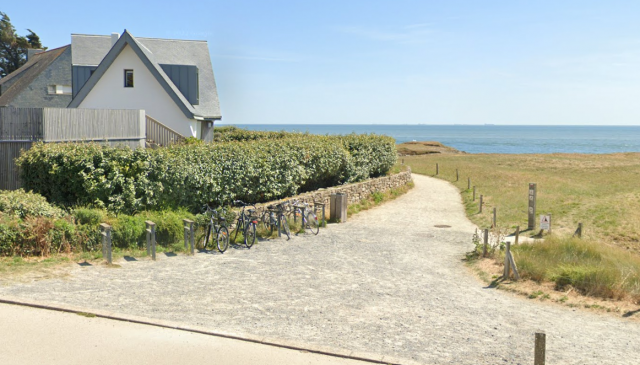 Stationnement vélos pointe de Pierre plate Le Pouliguen