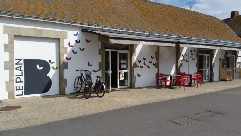 01-Cafe-épicerie-Le-Plan-B-La Turballe-facade-extérieure