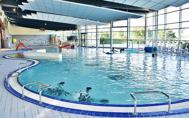 centre aquatique jean-pierre dhonneur : piscine, piscine aqualudique