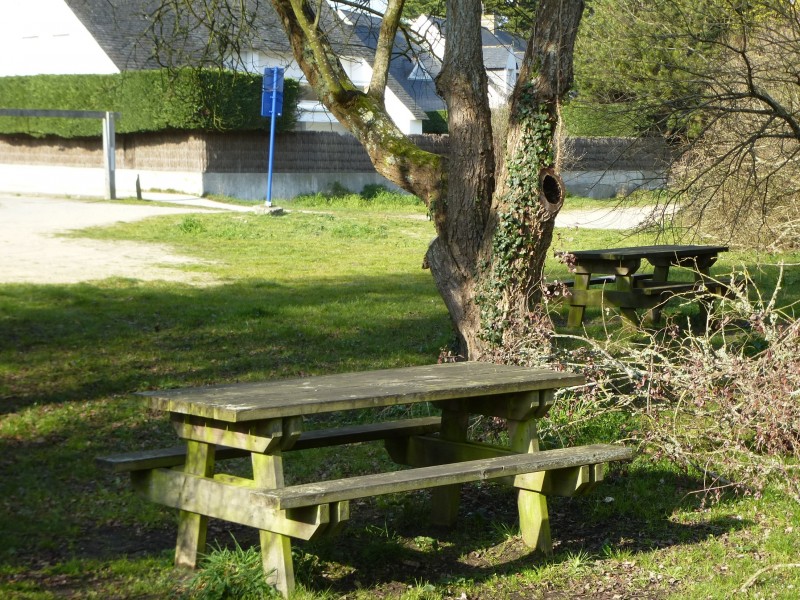 Aire de pique-nique de la plage de Sorlock - Mesquer Quimiac