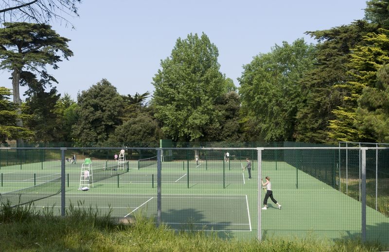 Bois du Pouliguen, court de tennis