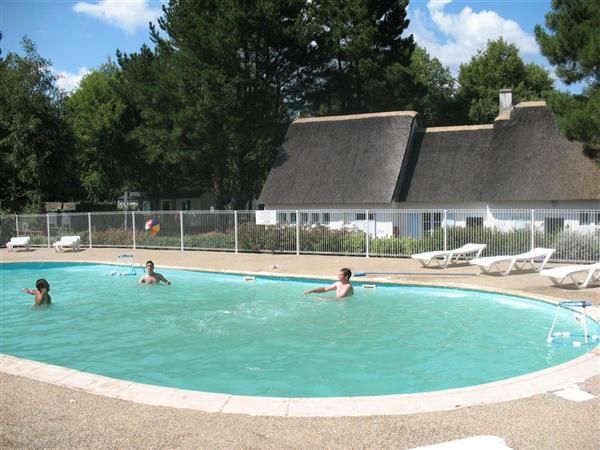 Camping Fleur de Brière proche des marais de Brière - Piscine