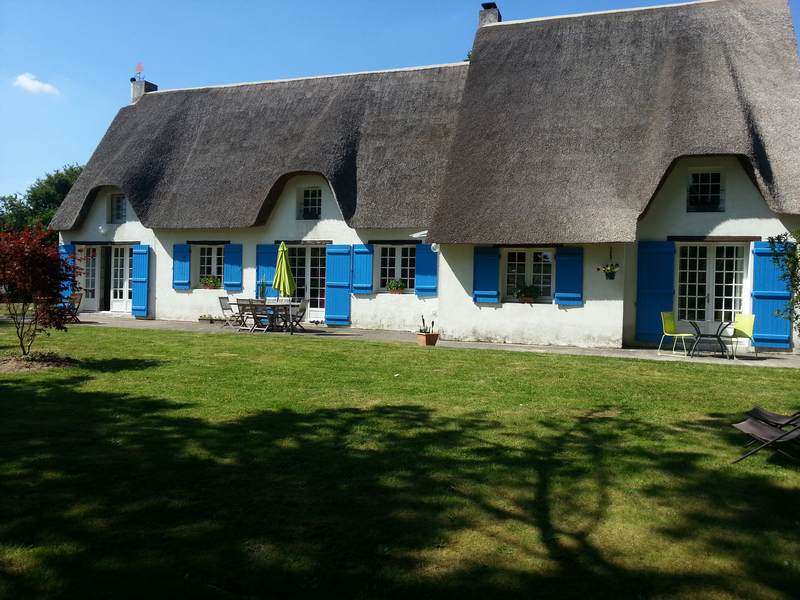 Les Nymphéas, chambre d'hôtes dans une chaumière en Brière  proche Kerhinet