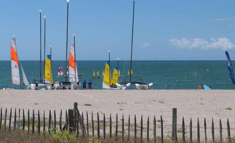 Nautisme en pays blanc - 22-  base La Turballe bretagne plein sud