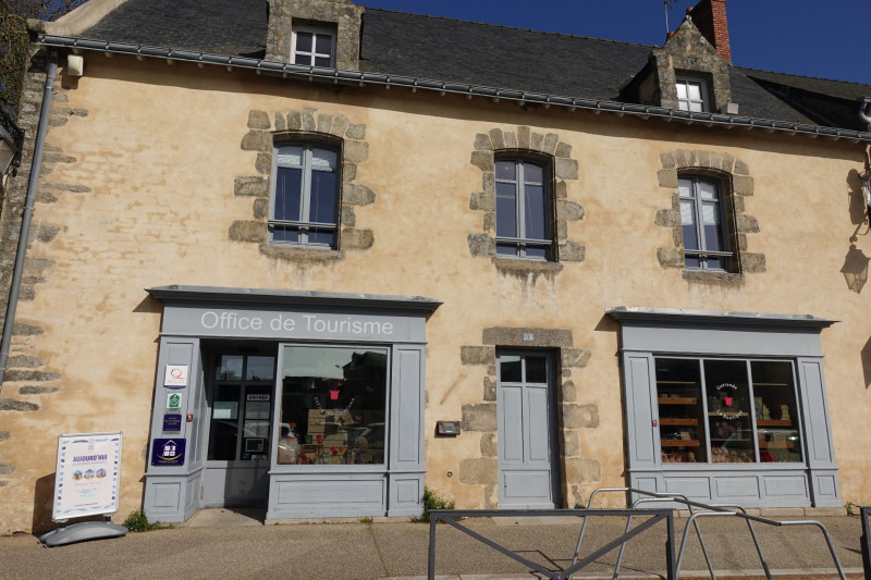 Office de Tourisme de Guérande Cité médiévale Façade