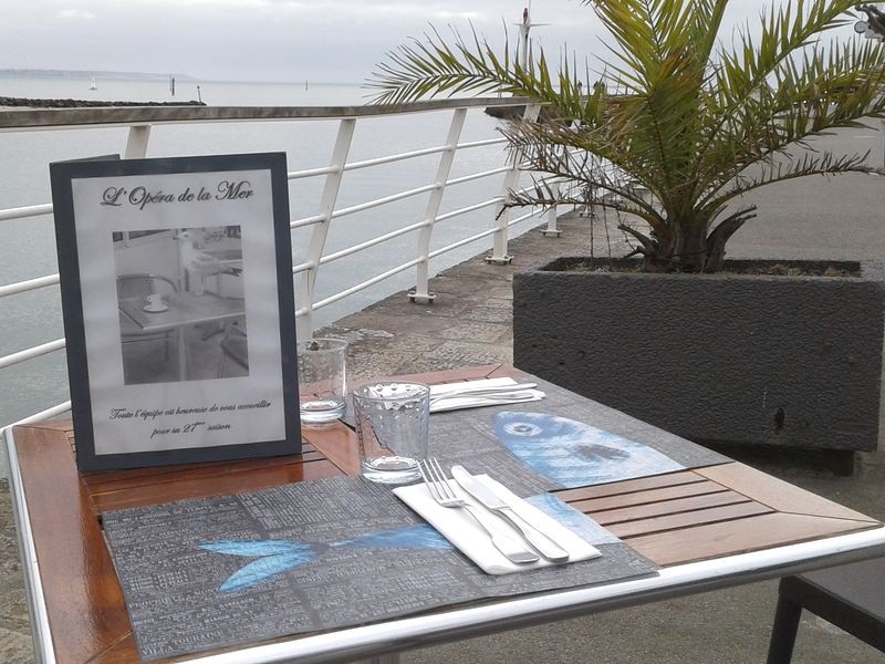 Restaurant L'Opéra de la Mer sur la Promenade du Port au Pouliguen