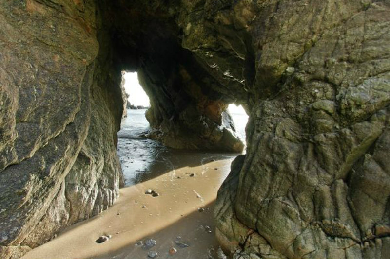 Grotte des Jumelles au Pouliguen - © Christian Braut