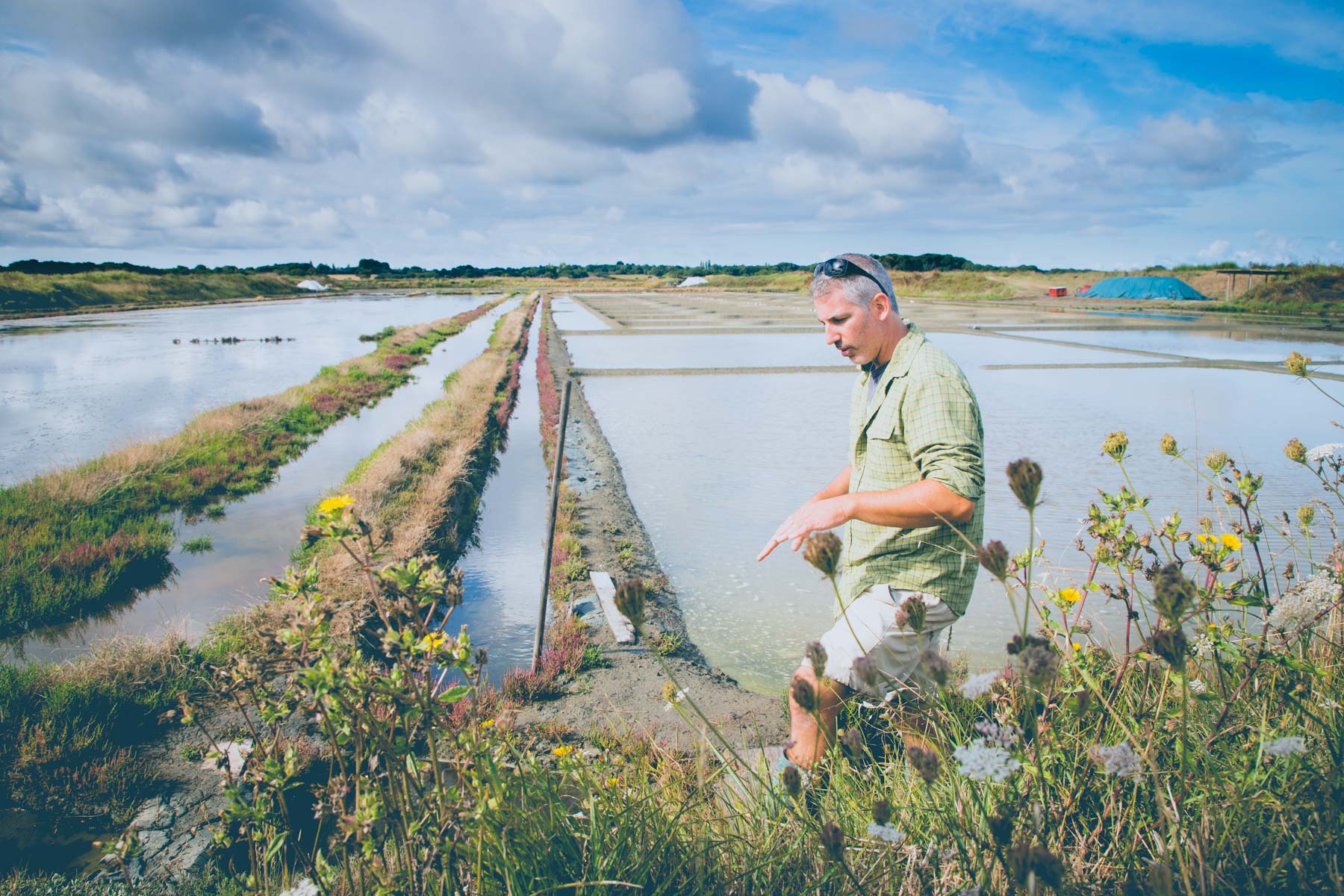 Matthieu Le Chantoux dans le bassin du Mès Saint-Molf - © Loïc Casadei - Casa del Travel