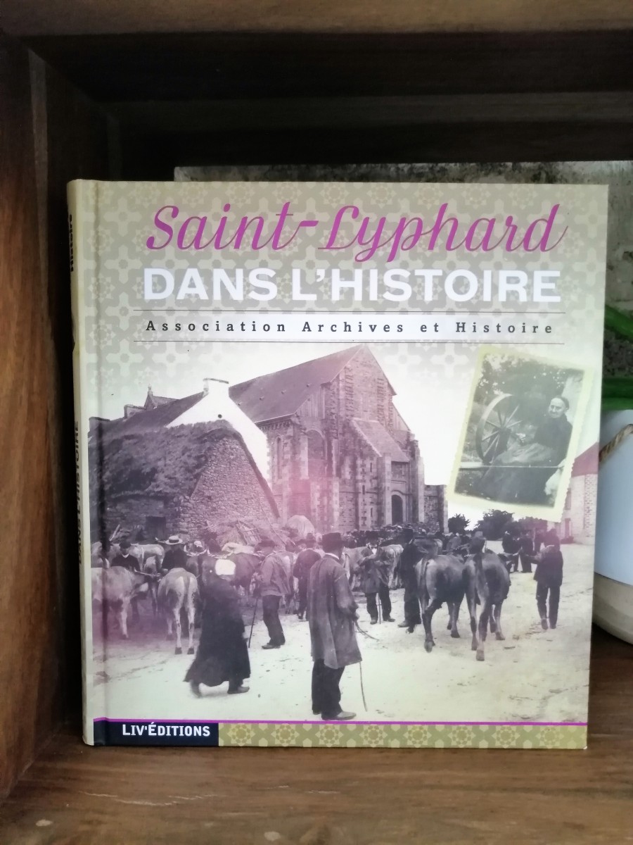 Book 'Saint-Lyphard dans l'histoire'