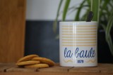 Boutique en ligne - Mug-mariniere-lb-jaune-bleu - Office de tourisme La Baule Presqu'île de Guérande