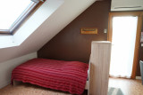 16 T2 Chambre lits simples coté porte