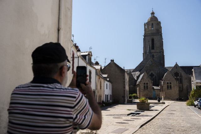 batz-sur-mer-2024-61-2592796