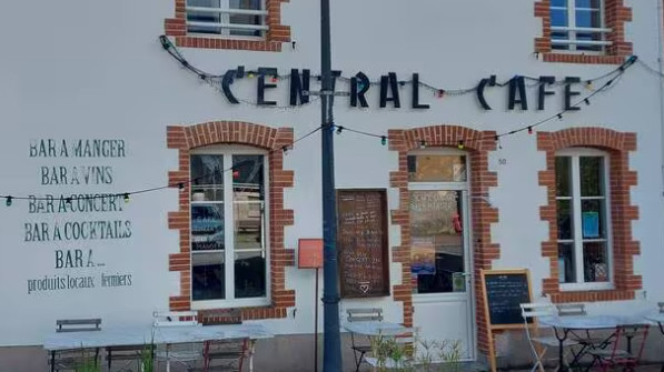 central-cafe-2595065