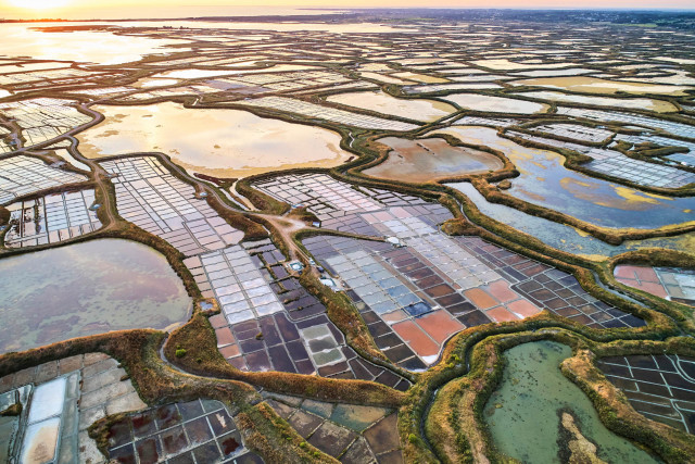 marais salants vus du ciel