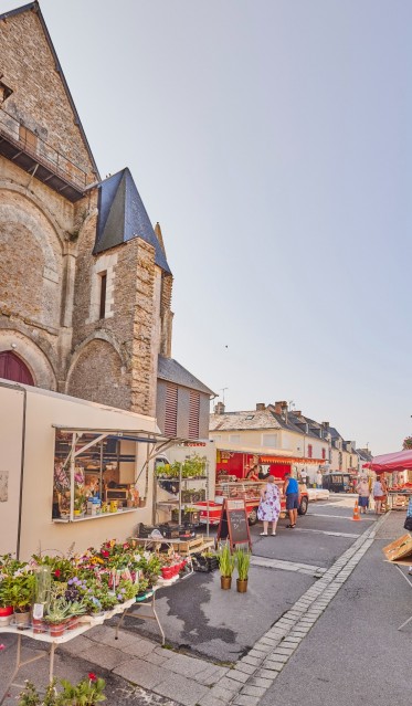 The Herbignac market