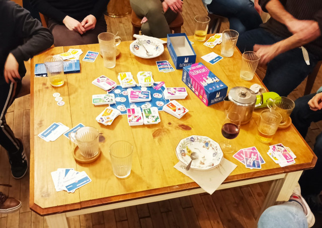 Soirée jeux de société au Central Café