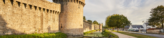 Visite guidée scolaire des remparts de la cité médiévale de Guérande