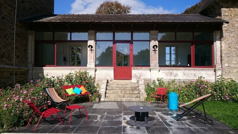 3-campbon-chateau-de-coislin-terrasse