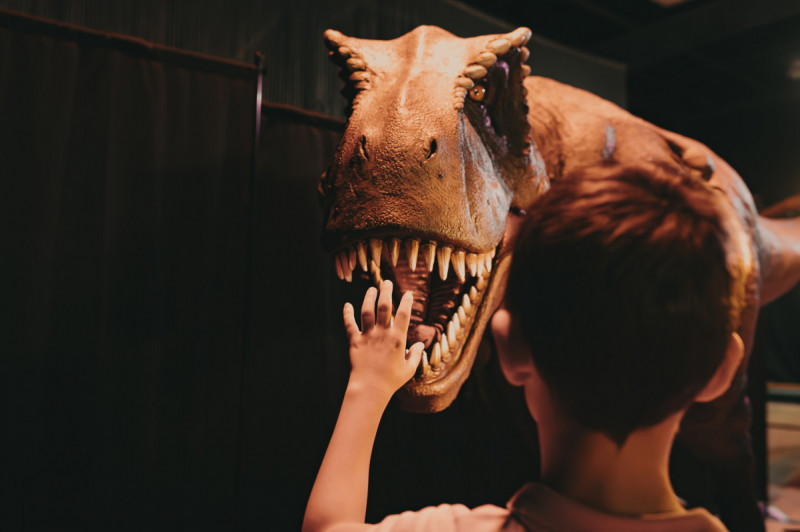 DINO EXPO : Une immersion saisissante à la rencontre des dinosaures