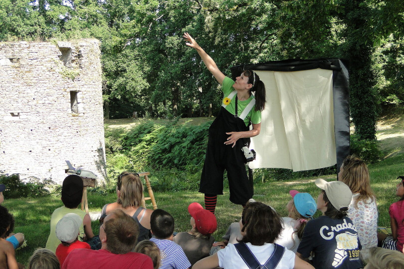 Herbignac - Spectacle jeune public - Grégoire chez les Zazarovores