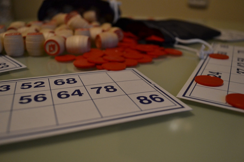 Loto organisé par le Comité de Jumelage du Pouliguen Loto organisé par le Comité de Jumelage du Pouliguen