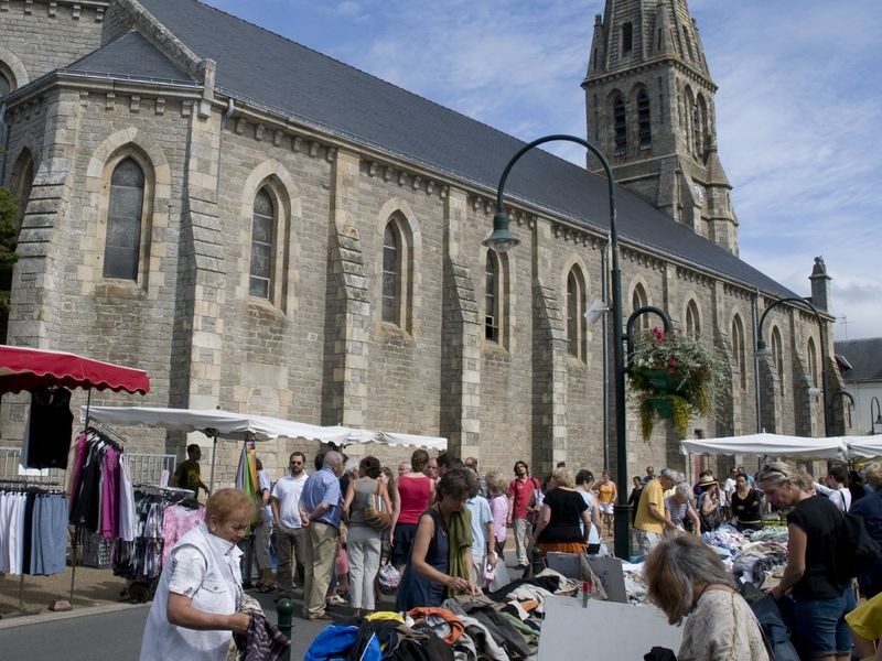 The market of  Le Pouliguen