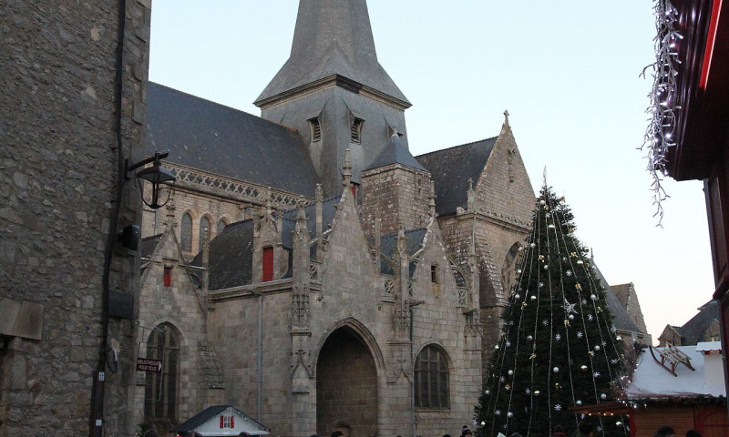 Noël by Light - L'Accueil 10/14 ans fait son marché - Guérande Noël by Light - L'Accueil 10/14 ans fait son marché - Guérande