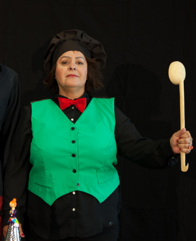 spectacle-chair-dogre-2598911